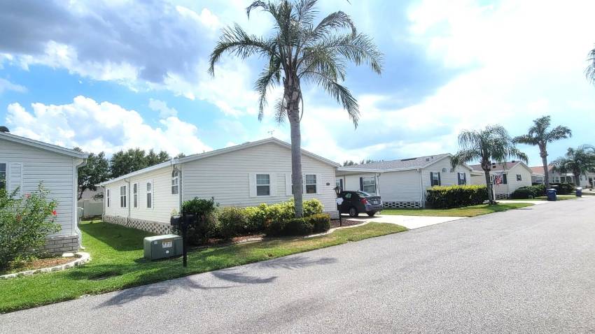 305 Midnight Cypress Drive a Winter Haven, FL Mobile or Manufactured Home for Sale